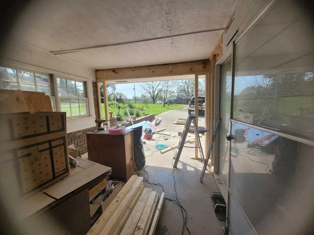 Air movers and dehumidifier for Drying & Dehumidification in Philadelphia